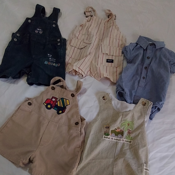 Lot of Baby Clothes - Picture 3 of 13